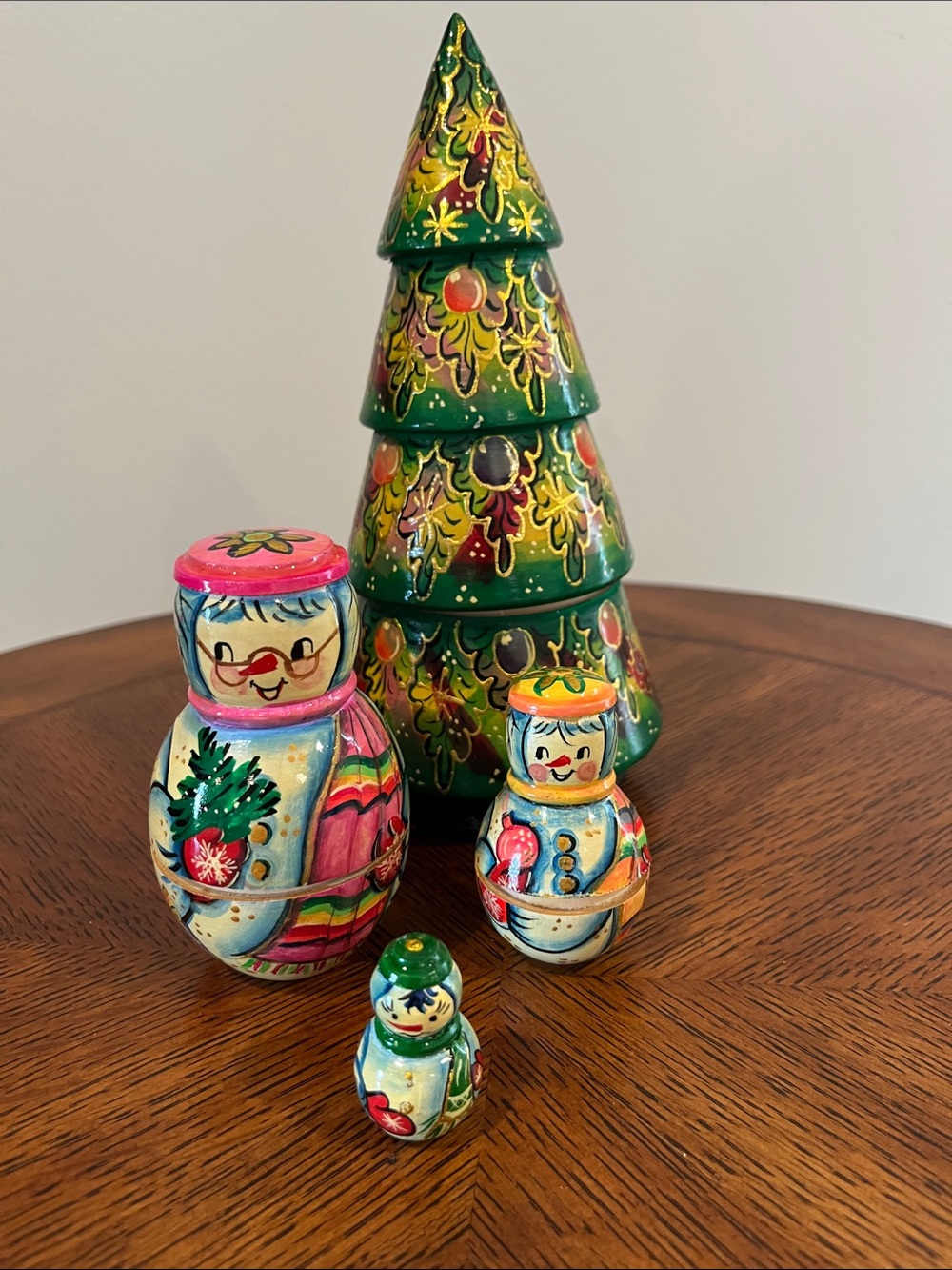 Russian Christmas Tree Matryoshka Wooden Nesting Doll Set Handcrafted Signed 4pc